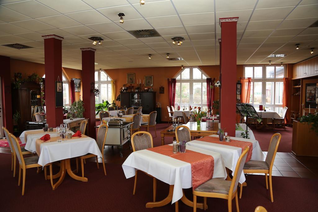 Hotel Taunus Residence บาดคัมแบร์ก ภายนอก รูปภาพ