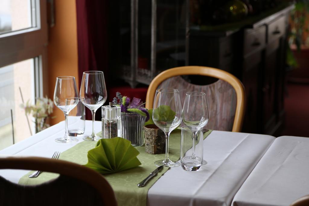 Hotel Taunus Residence บาดคัมแบร์ก ภายนอก รูปภาพ