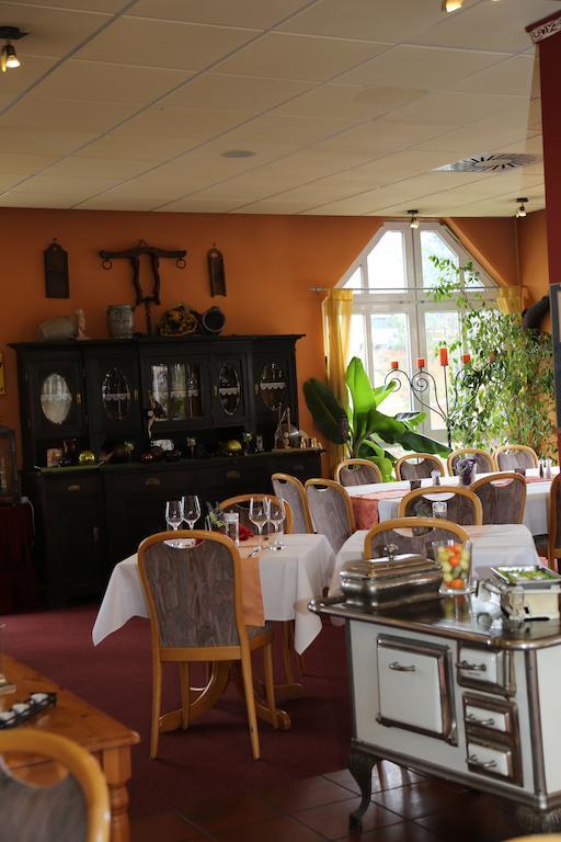 Hotel Taunus Residence บาดคัมแบร์ก ภายนอก รูปภาพ